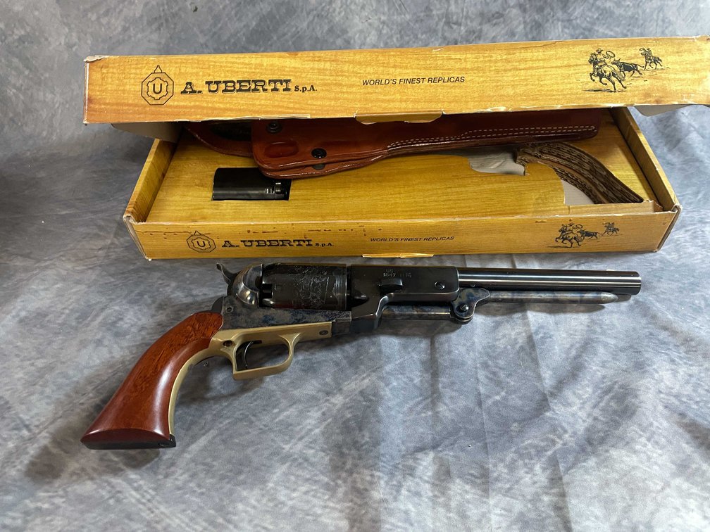 Cimarron Firearms   45 Colt  Revolver, SN: V21269