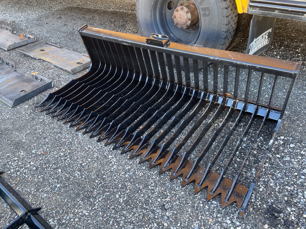 72" Skid Steer Fine Skeleton Bucket