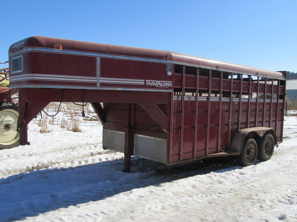 1991 Travalong Gooseneck Livestock Trailer (Has WI Title)