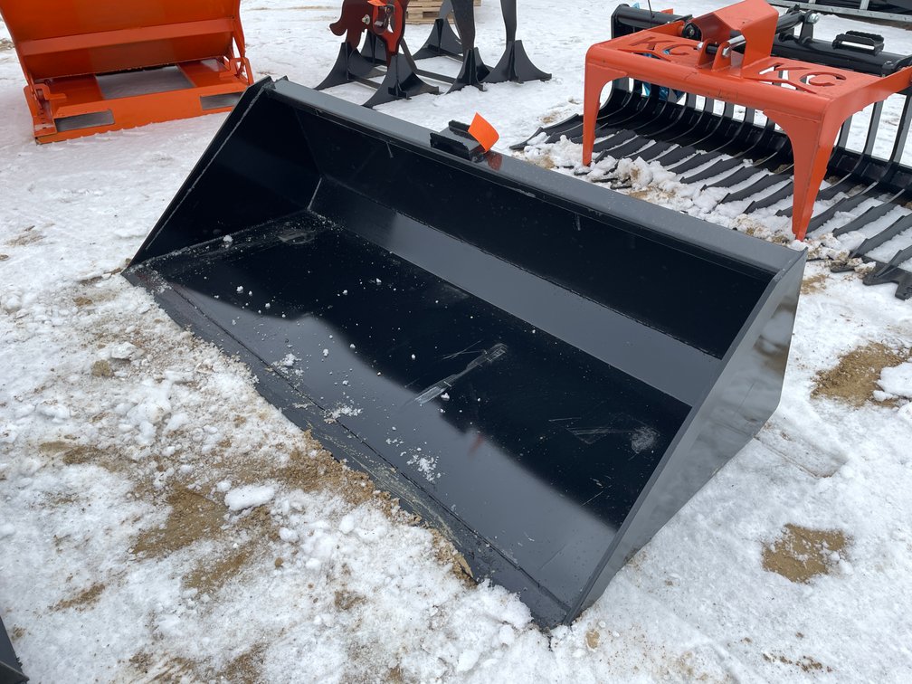 Skid Steer Mount 78" Bucket with Blade