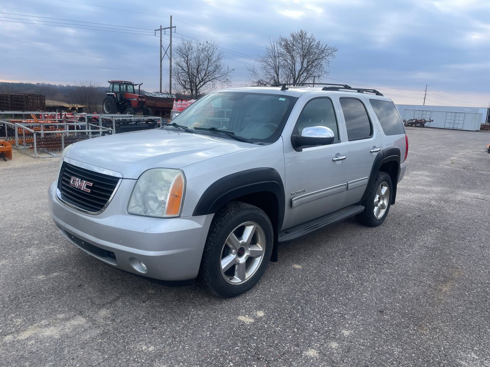 2010 GMC Yukon (Has WI Title)