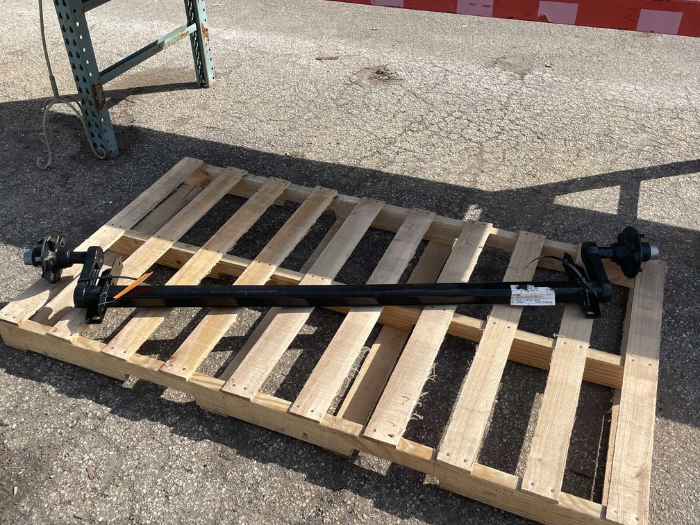 Trailer Axle (O4)