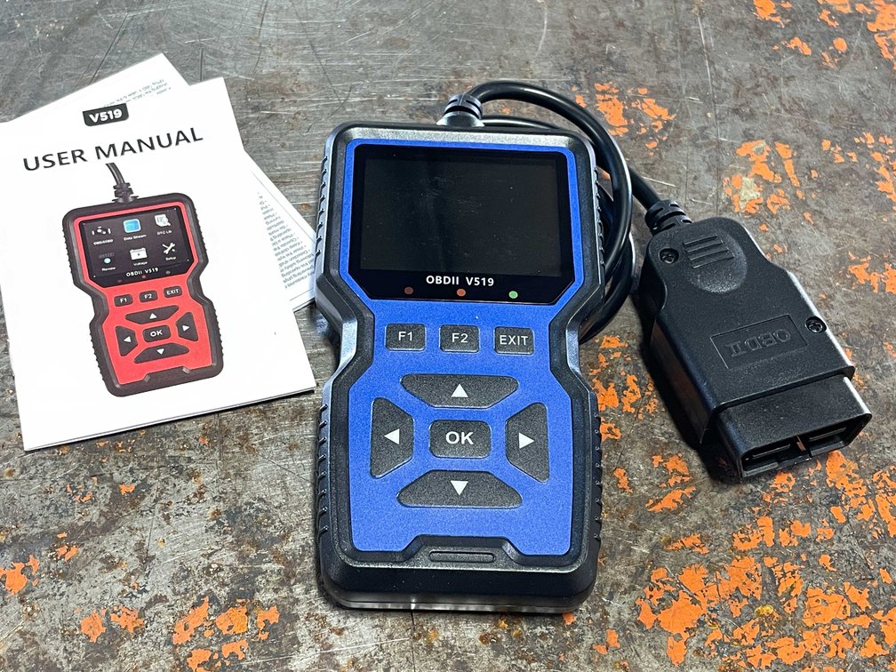 Vehicle OBD2 Diagnostic Tool (CW)