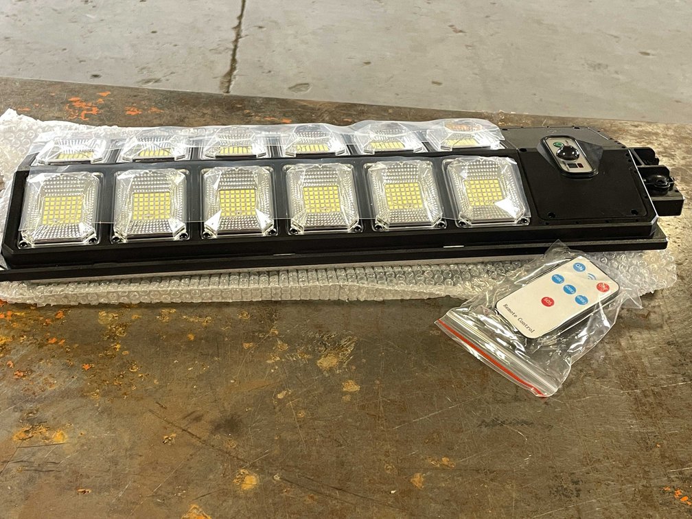 New Solar Induction Street lamp With Remote (CW)