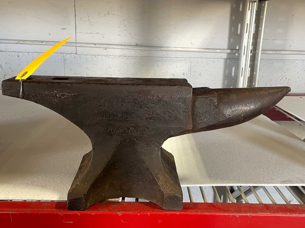 Vintage Anvil (CW)