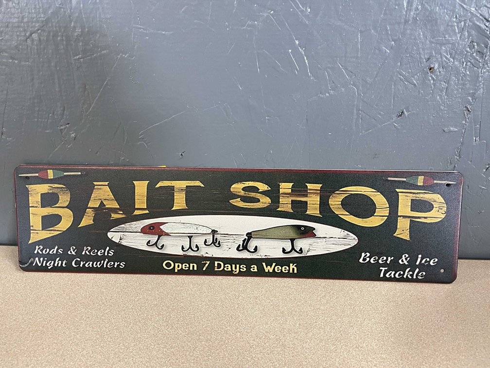 Collectible Metal Wall Sign "Bait Shop" (T2)