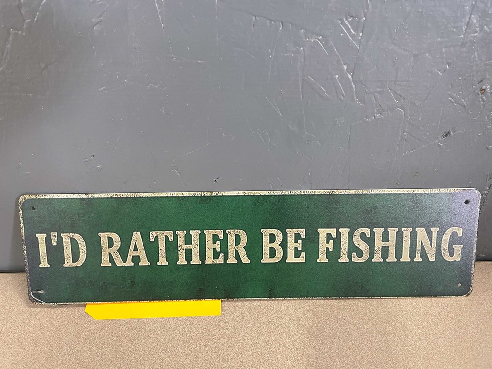 Collectible Metal Fishing Wall Sign  (T2)