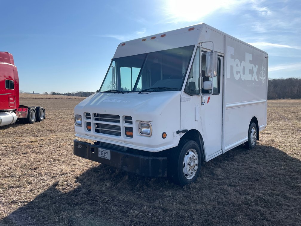 2005 Freightliner Box Truck (Has WI Title)
