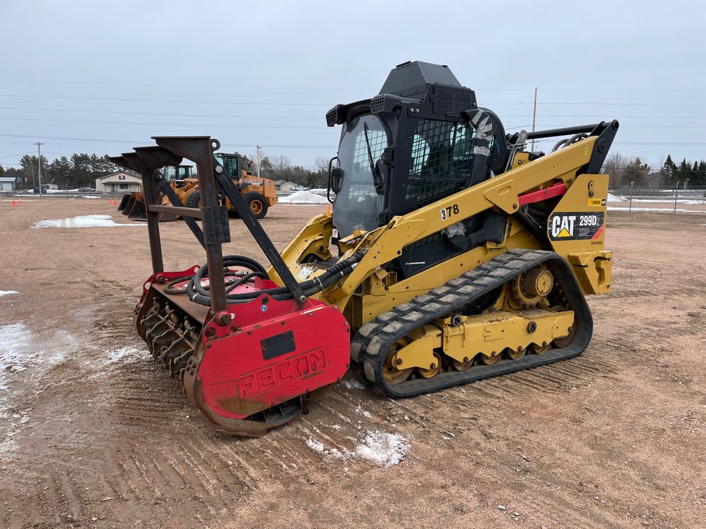 2019 CAT 299D2XHP Skid Steer With Bad Fecon Mulcher Head