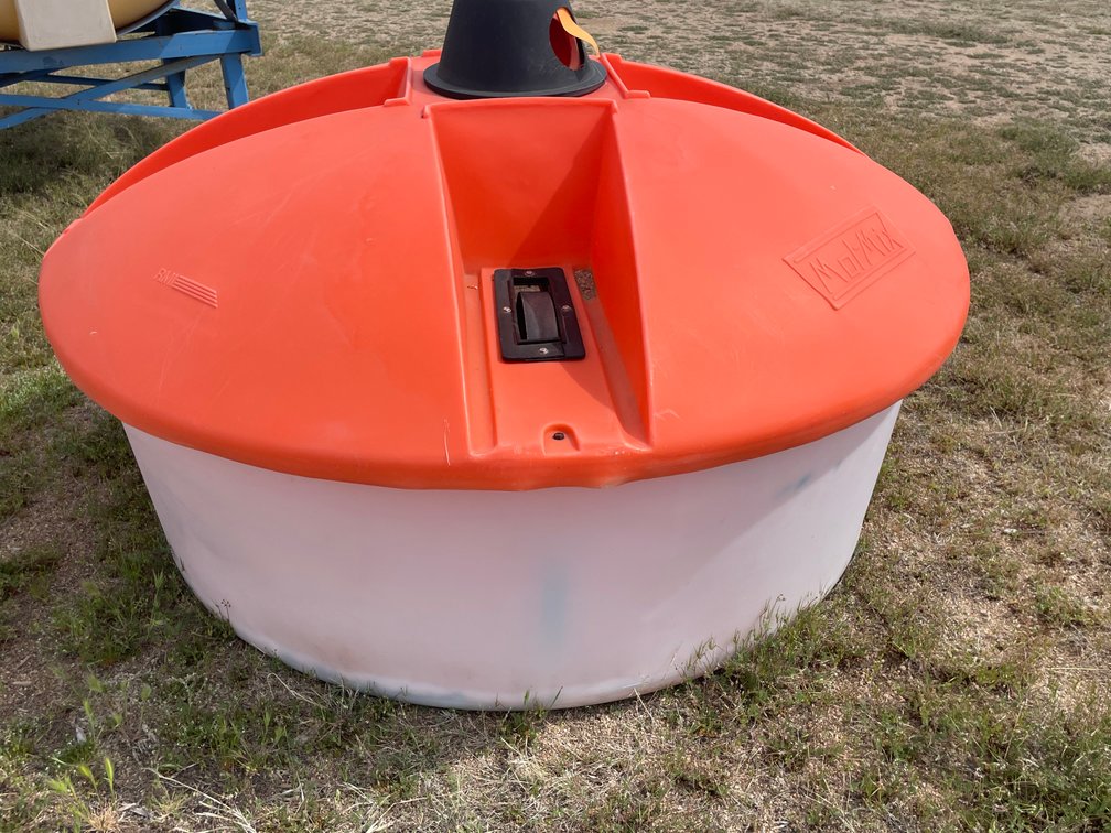 Mol-Mix Livestock Liquid Feeder