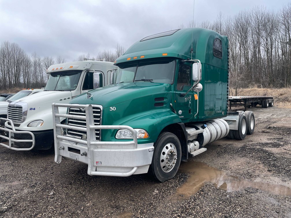 2011 Mack Semi-Tractor (Title In Delay) (Denmark, WI)