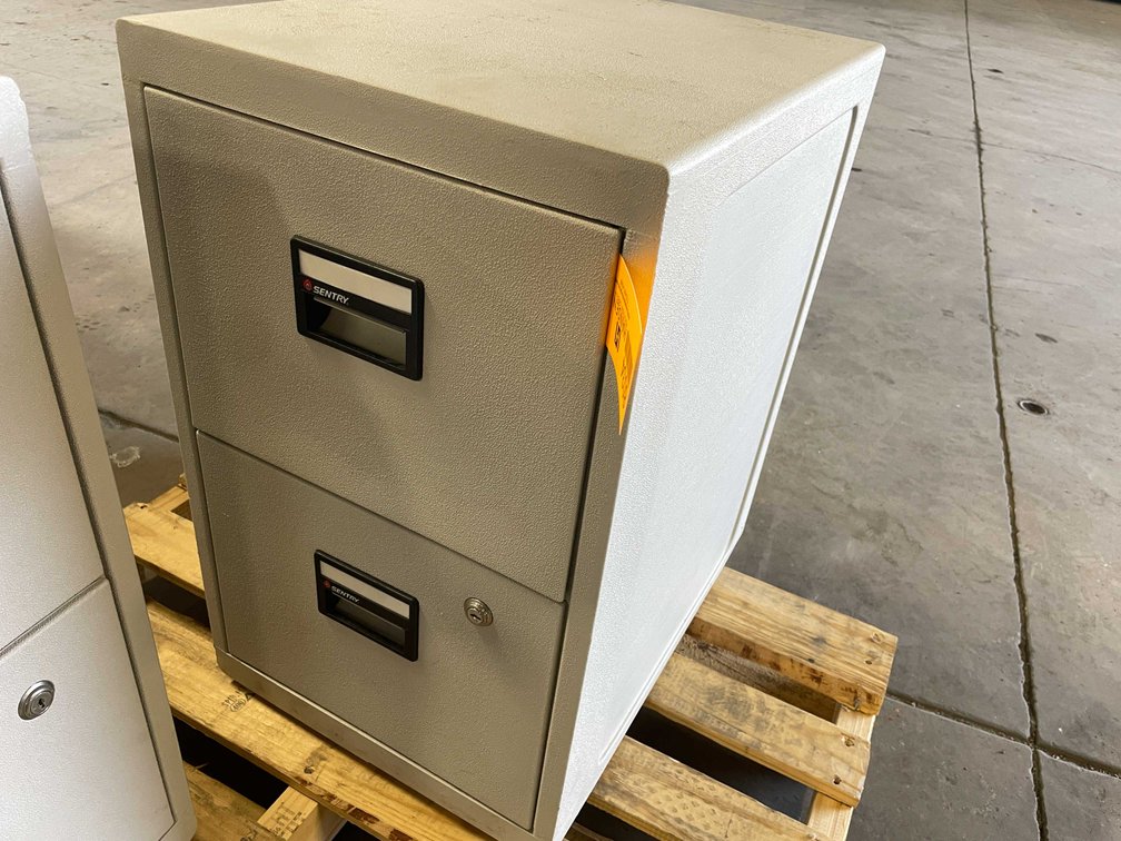 File Cabinet (D)
