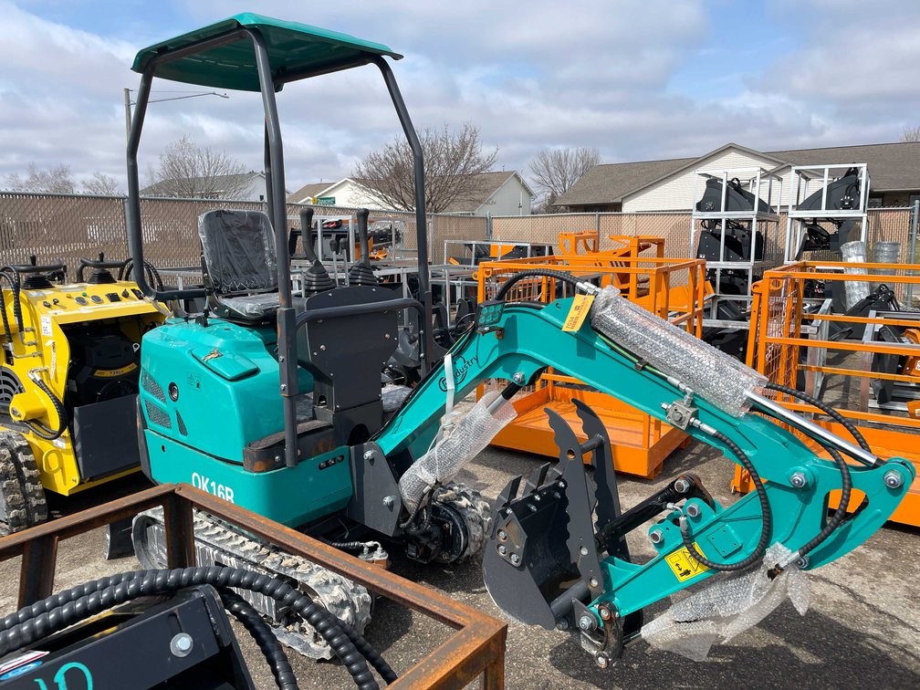 Unused CFG Industrial QK16R Mini Excavator (O11)