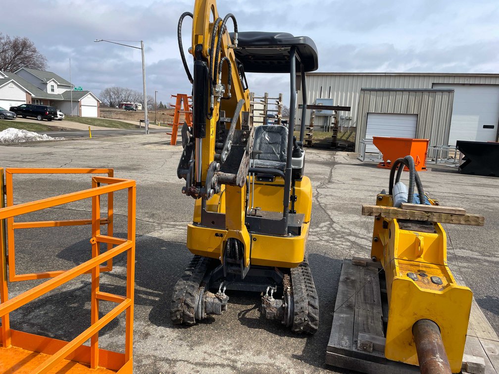 2026 QK 20R Mini Excavator (G10)
