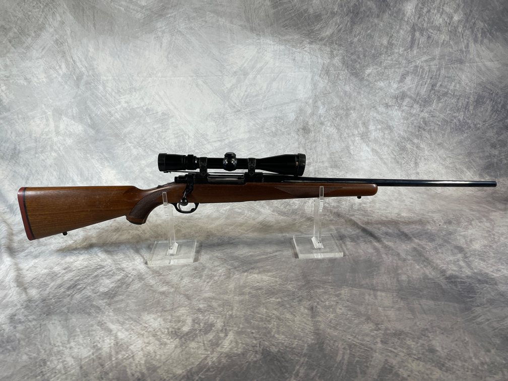 Ruger M77, 30-06 SPRG Bolt Action Rifle, SN: 771-44418, (Neenah, WI)
