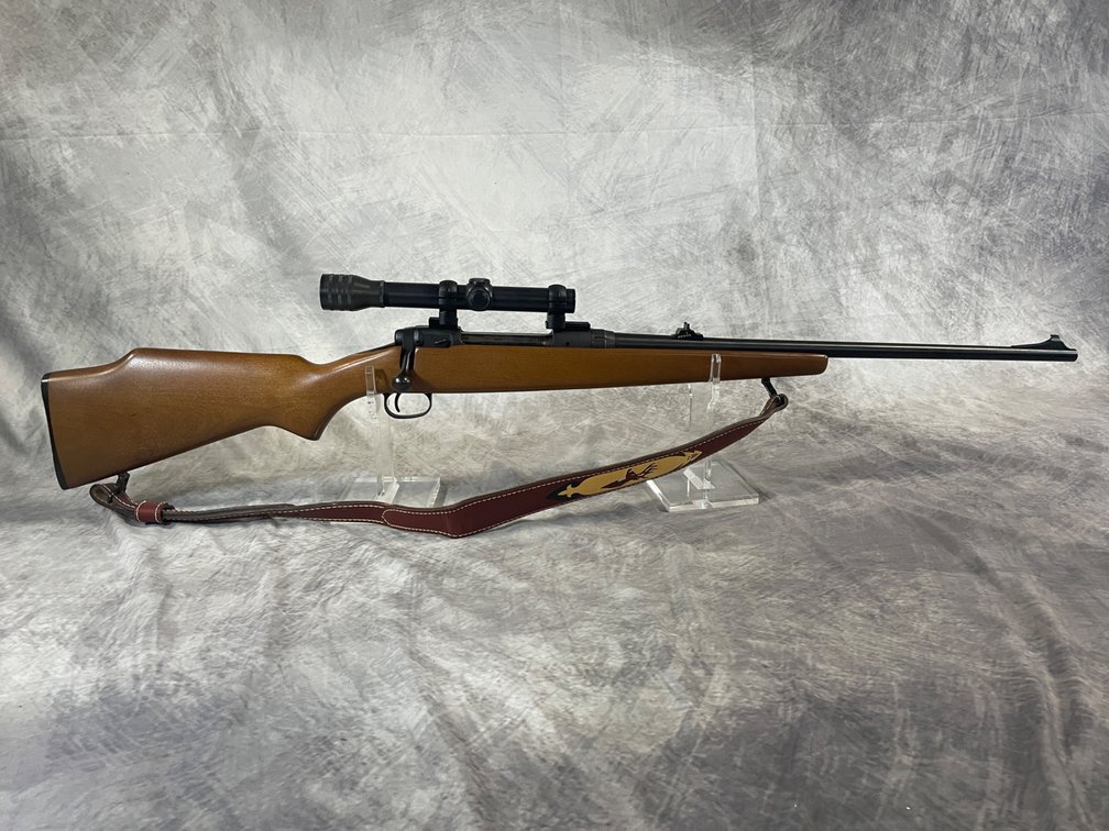 Savage Arms 110 E, 30-06 SPRG Bolt Action Rifle, SN: E490194, (Neenah, WI)