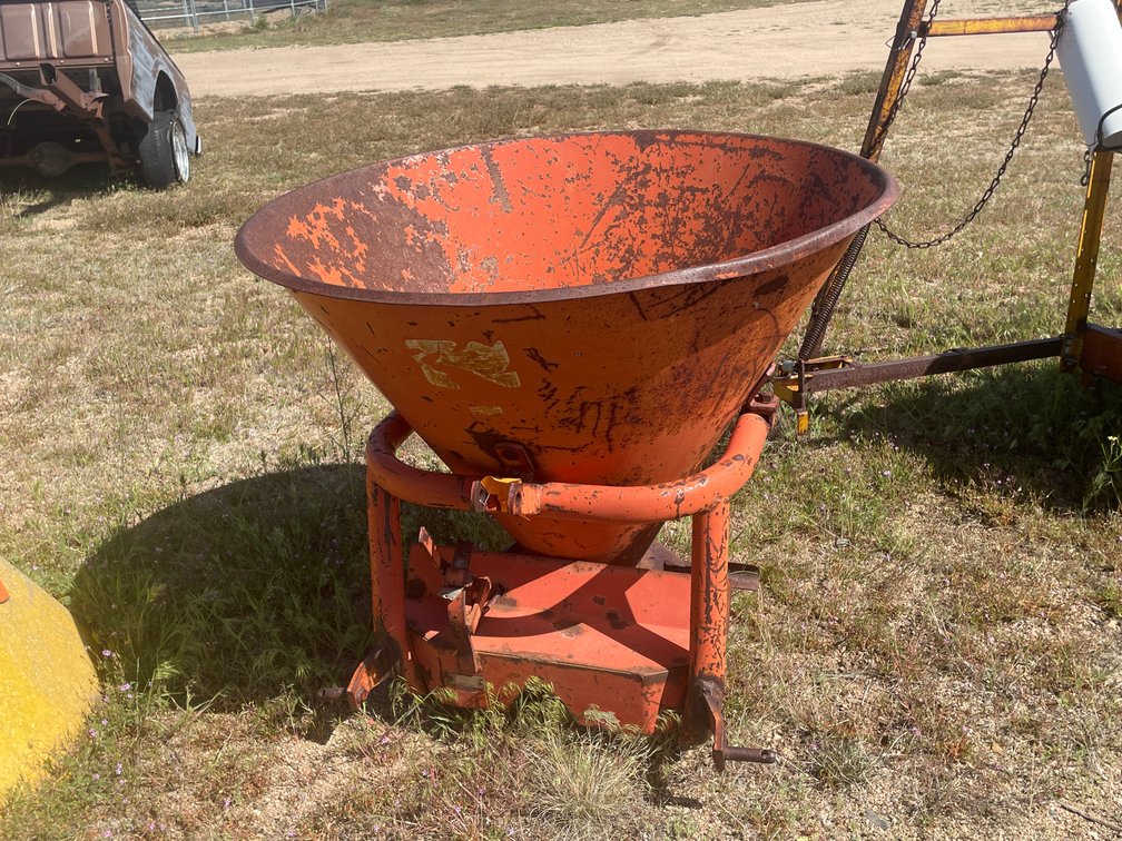 Niemeyer Spreader