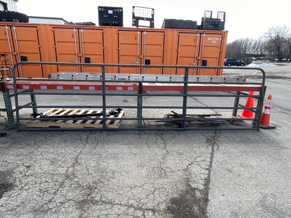 Gate (O4)