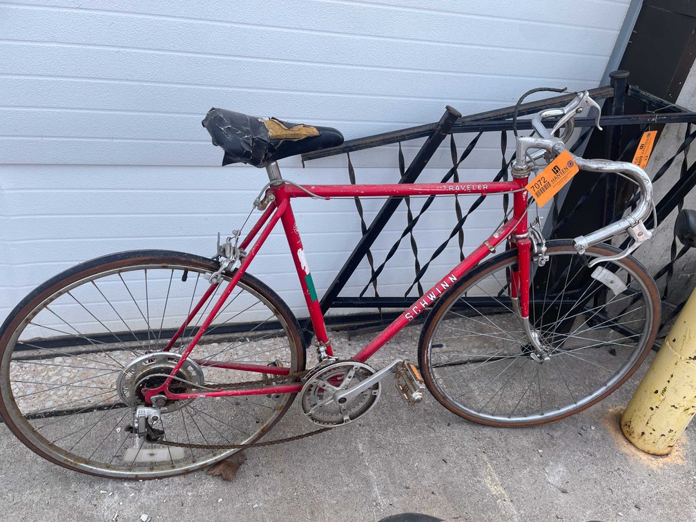 Schwinn Traveler Bike (O4)
