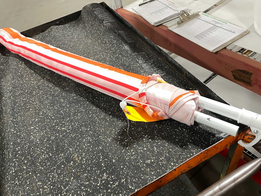 Beach Umbrella (T6)
