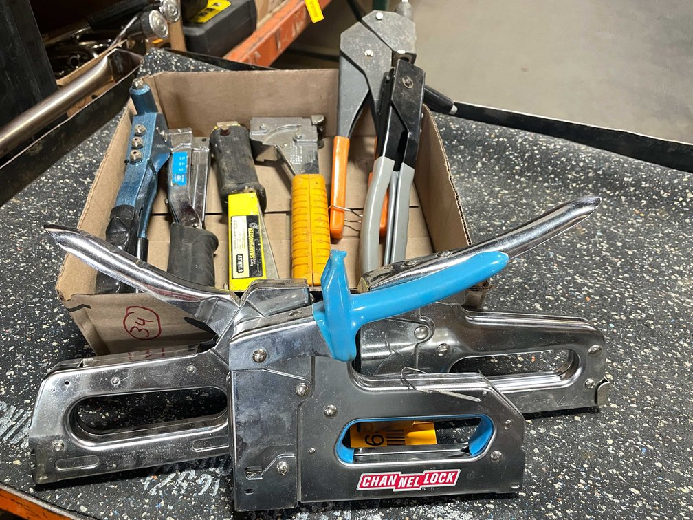 Staplers and Pop Rivet Tools (PR18)