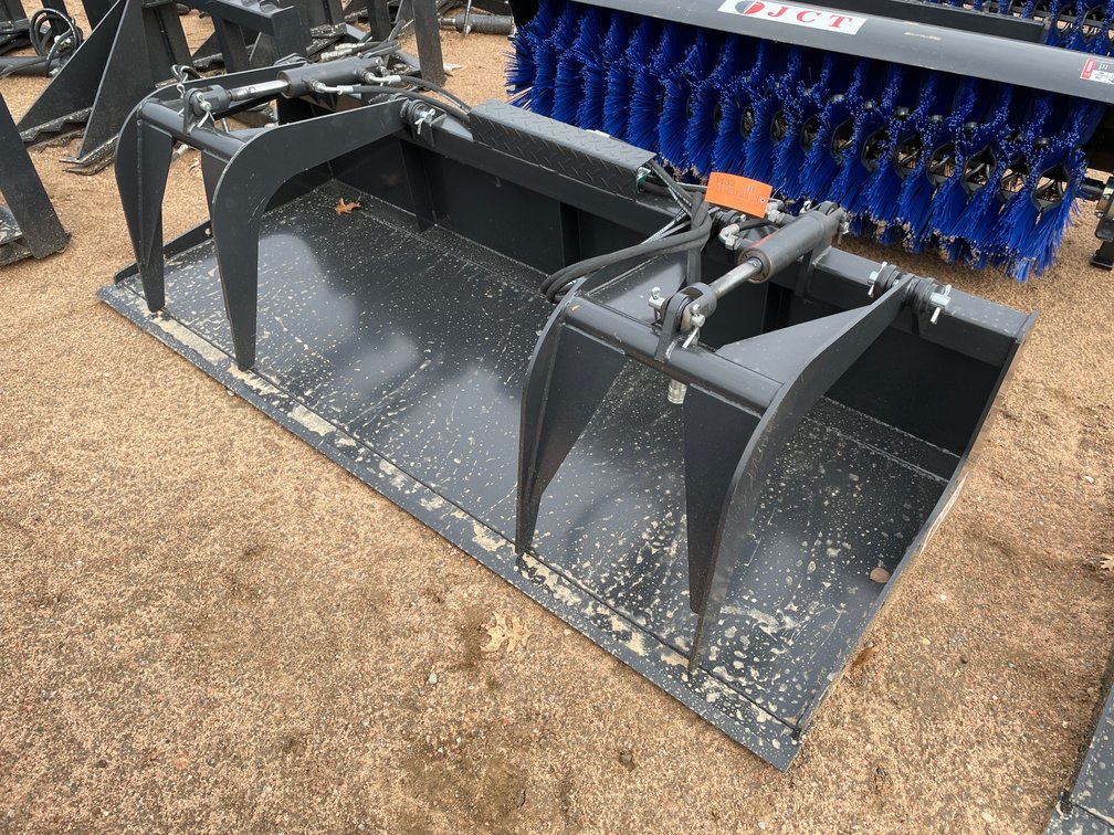 84" JCT Smooth Edge Grapple Bucket
