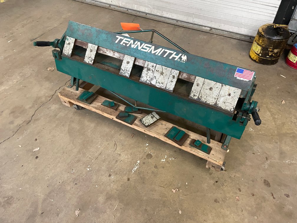 Tennsmith Sheet Metal Brake (Columbia Heights, MN)