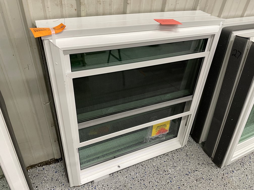 (2) Double Hung Windows