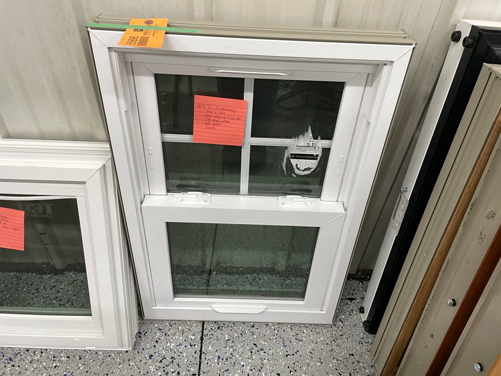 (1) Double Hung Window