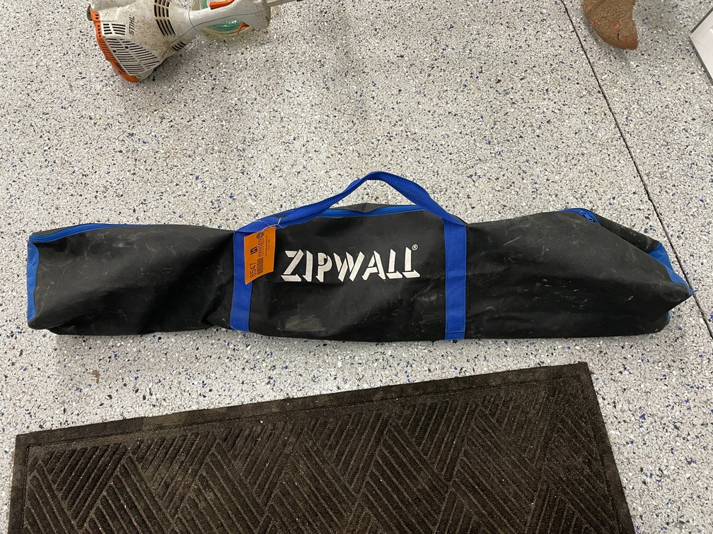 Zip Wall 10 Dust Barrier