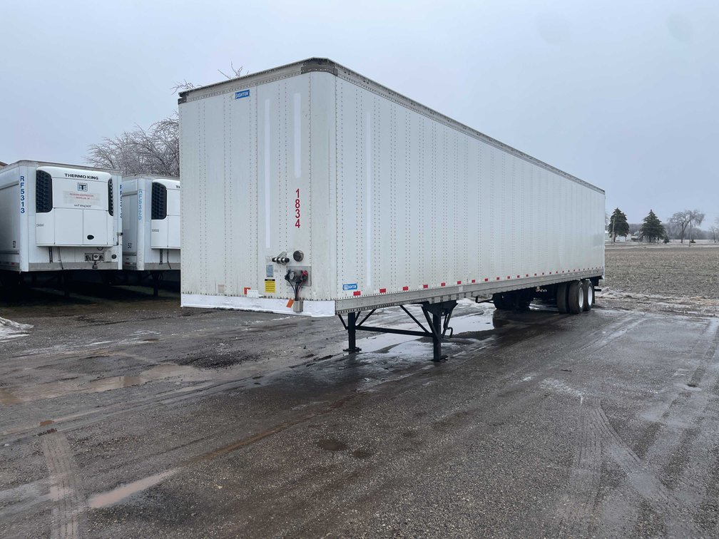 2017 Stoughton Semi-Trailer (Title in Delay) (Denmark, WI)