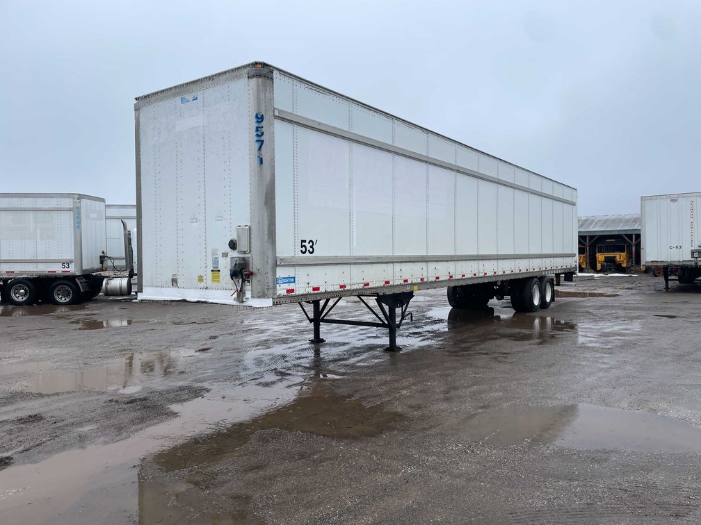 2009 Stoughton Semi-Trailer (Has WI Title) (Denmark, WI)