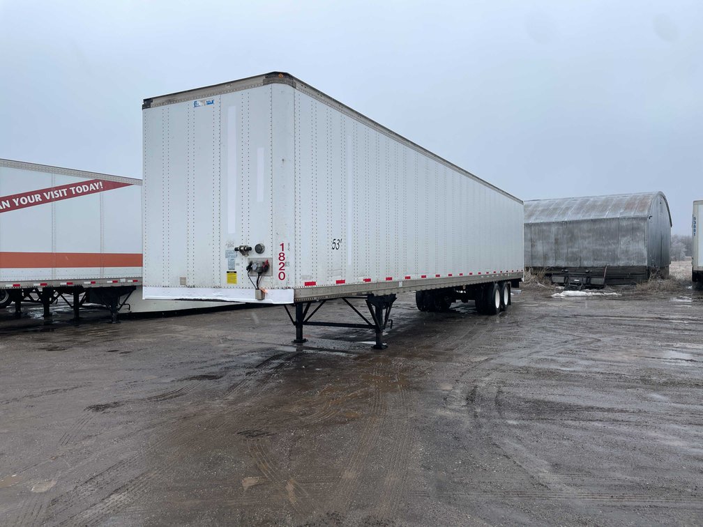 2014 Stoughton Semi-Trailer (Title in Delay) (Denmark, WI)
