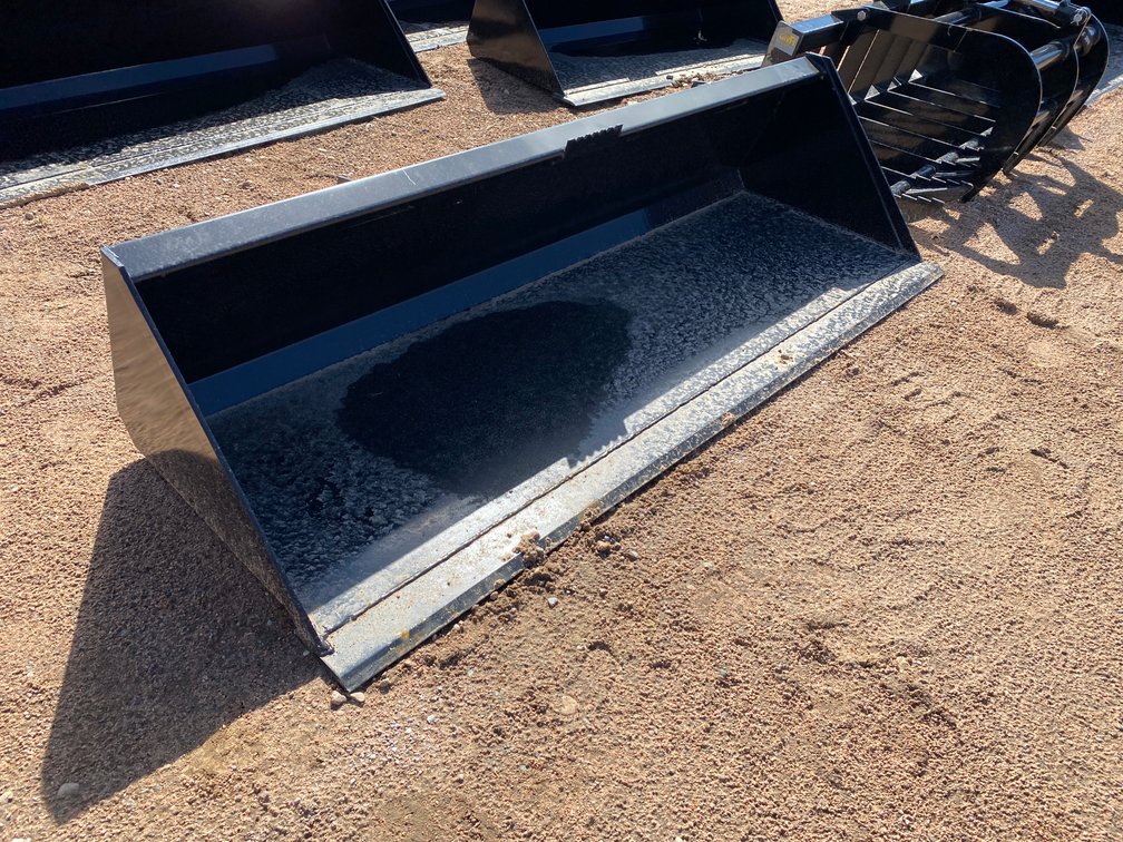 Swict 84" Skid Steer Bucket