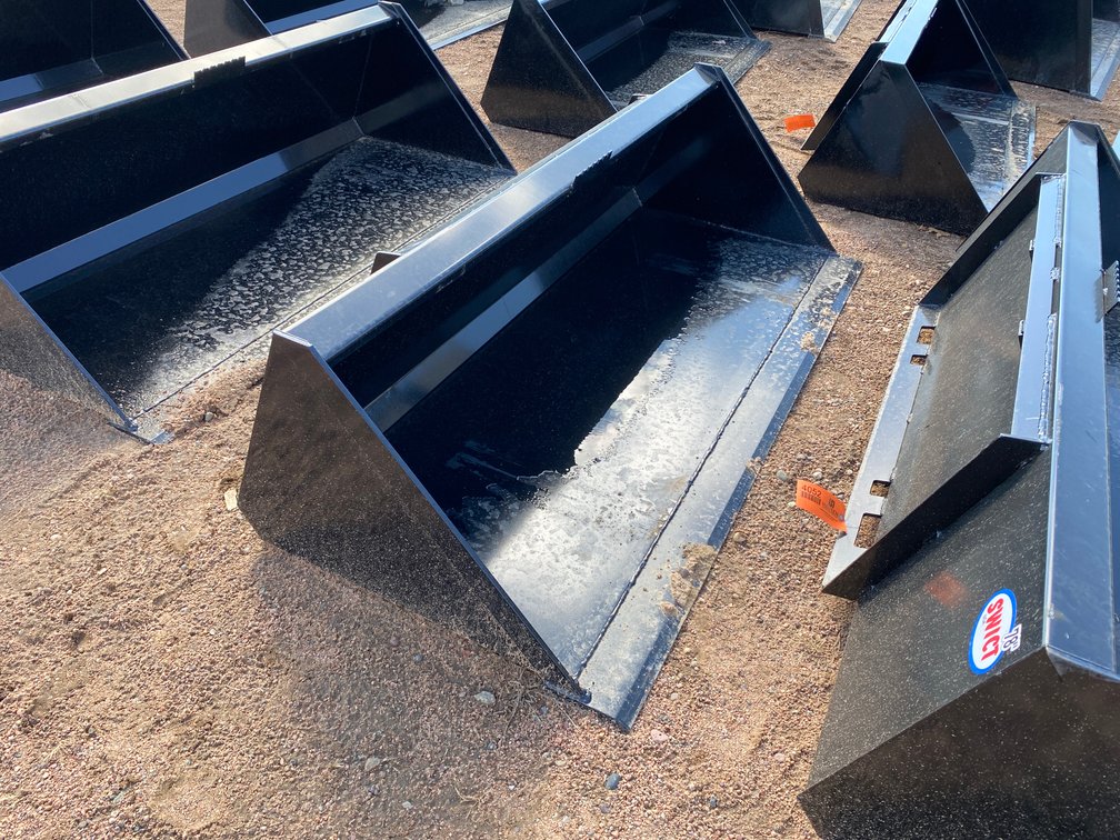 Swict 72" Skid Steer Bucket