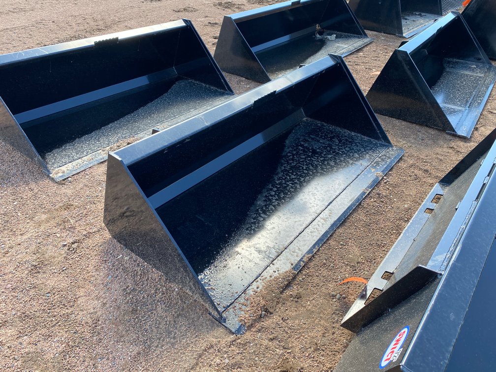 Swict 66" Skid Steer Bucket