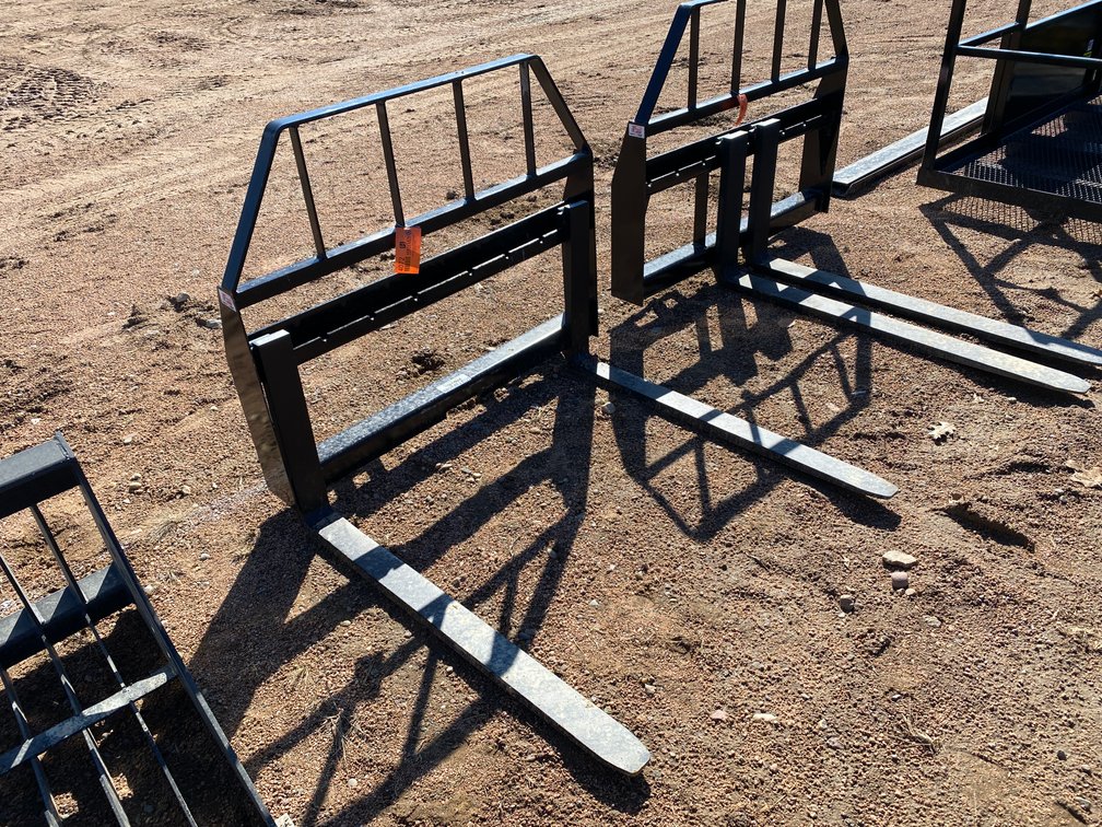 Kivel 2,000 lbs. Pallet Fork Attachment