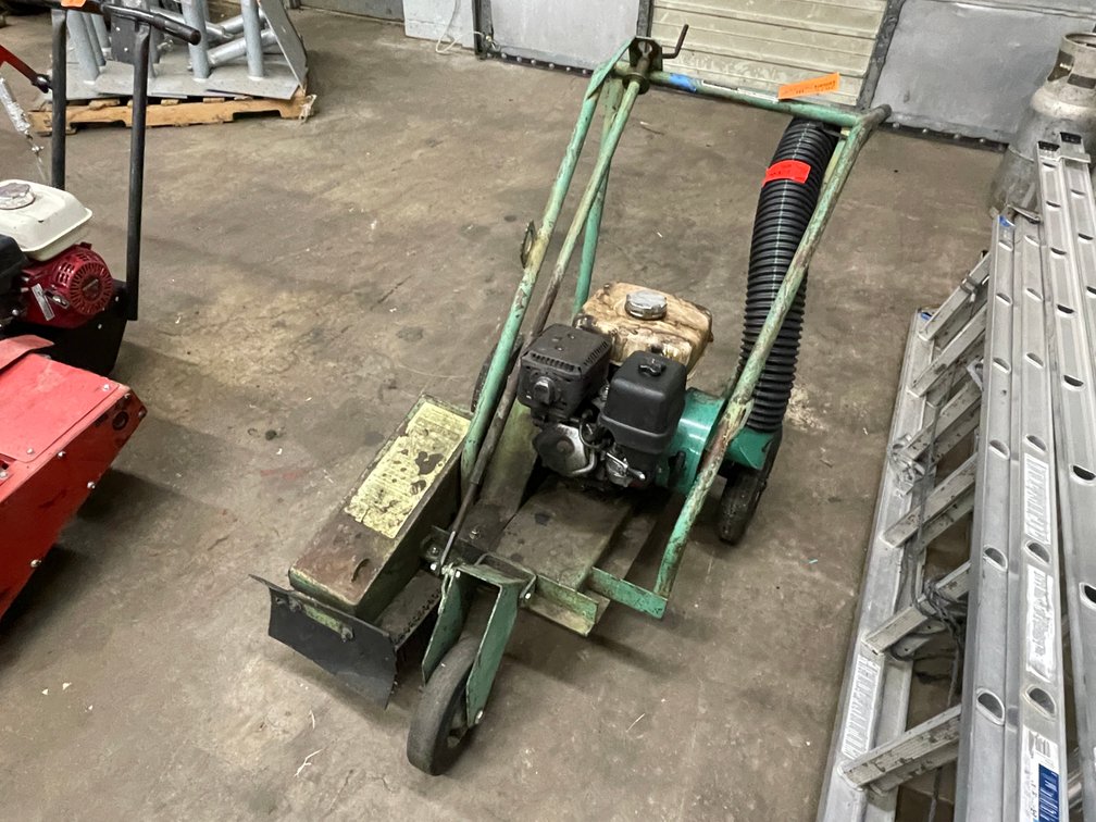 Garlock Roof Saw (Columbia Heights, MN)