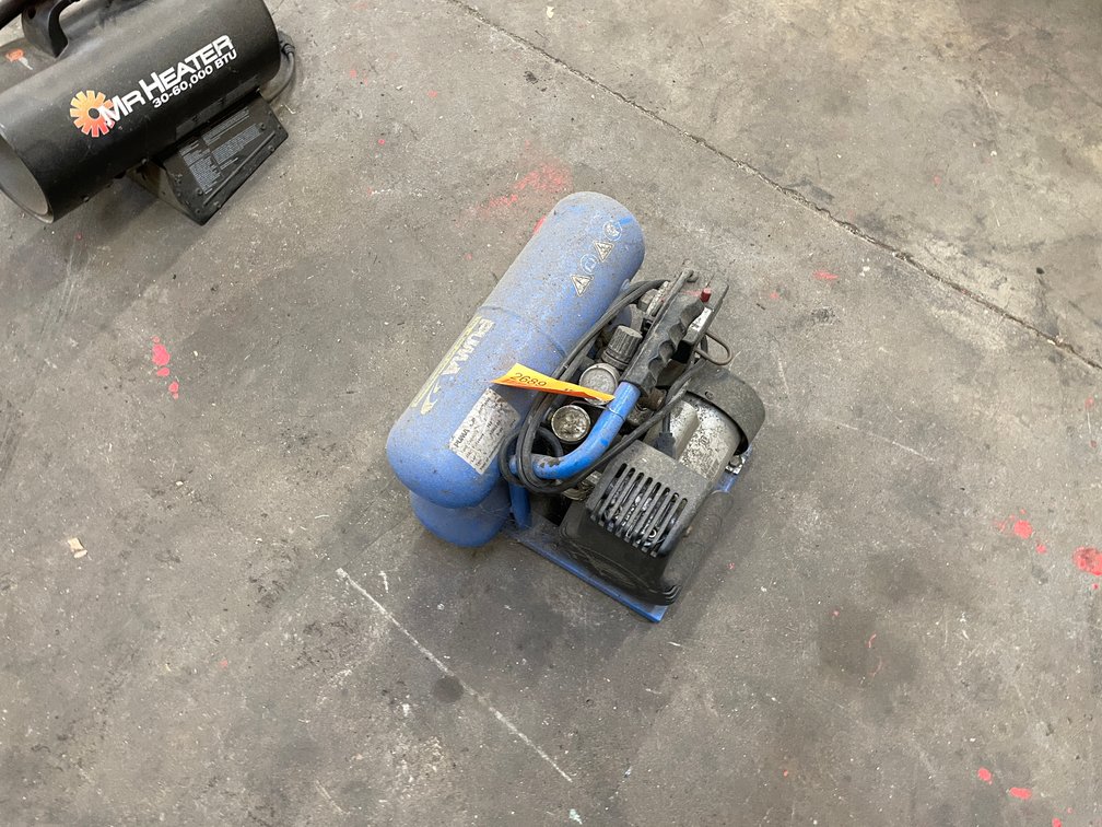 2014 Puma Portable Air Compressor (Columbia Heights, MN)