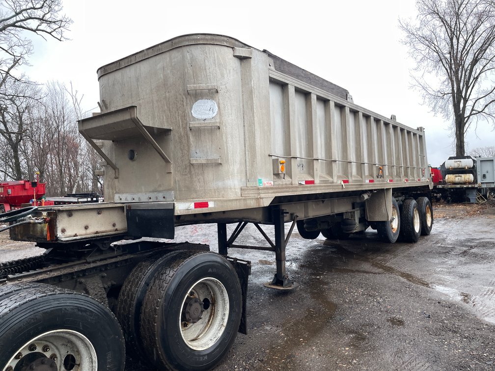 1979 Summit AD30 End Dump Trailer **Truck Listed Separately** (Has MN Title) (Ham Lake, MN)