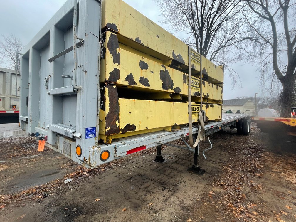 1988 Transcraft TK80K Flatbed Trailer (Has MN Title) (Ham Lake, MN)