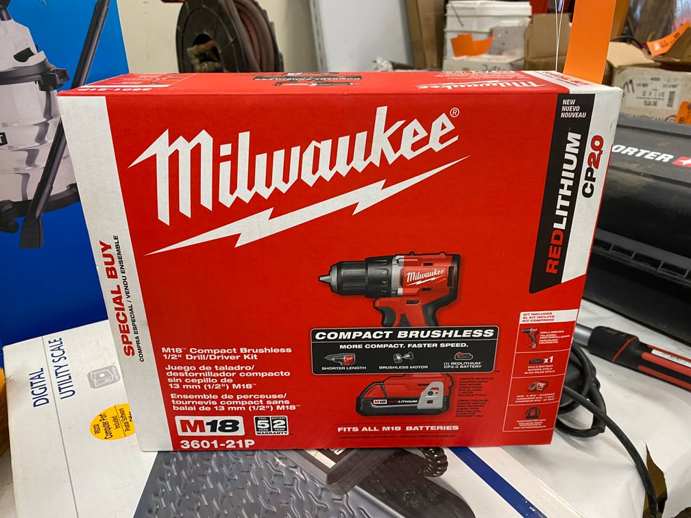 Milwaukee M18 Compact 1/2" Drill Driver Kit