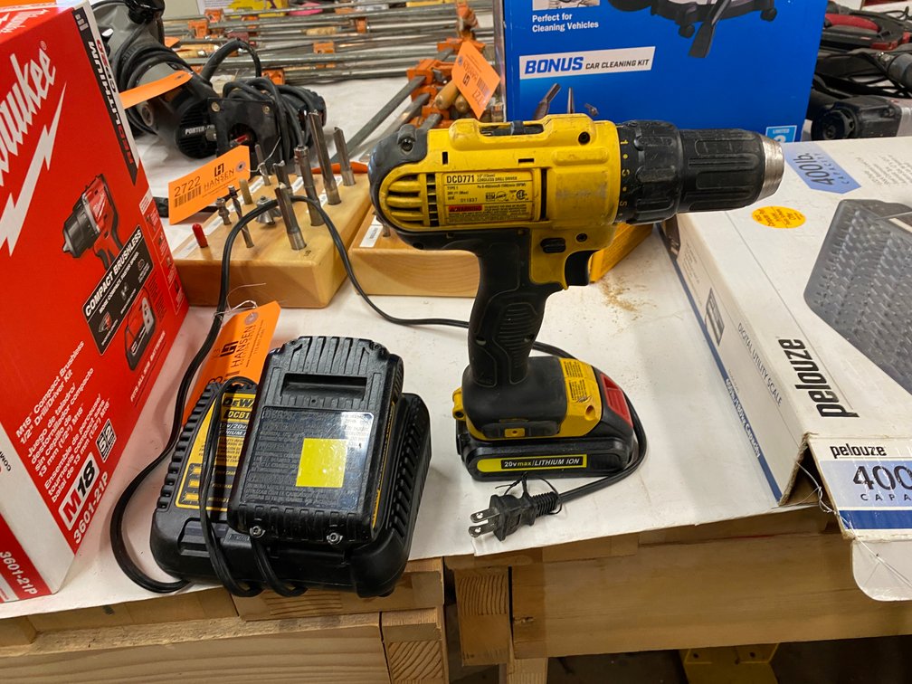 DeWalt 20v Cordless Drill