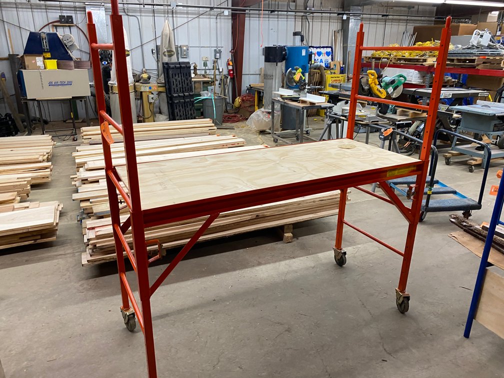Sonny Scaffold Rolling Adjustable Height Scaffolding
