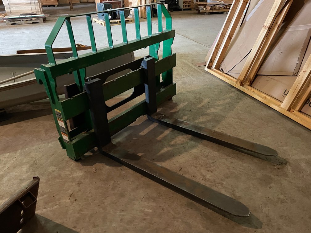 Set of Frontier Heavy Duty Pallet Forks
