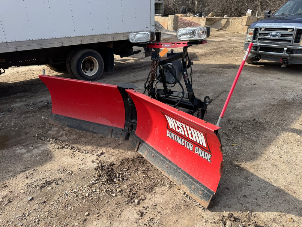 Western MVP Plus 8’ V-Plow