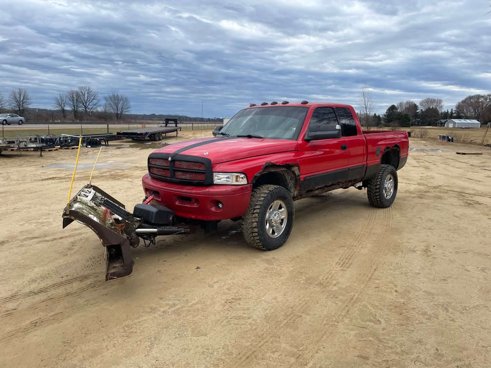 2001 Dodge Ram 2500 (Has WI Title)