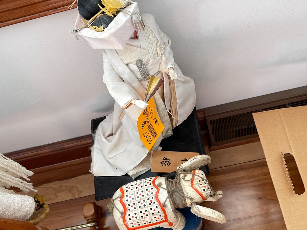 Various Chinese Collectibles