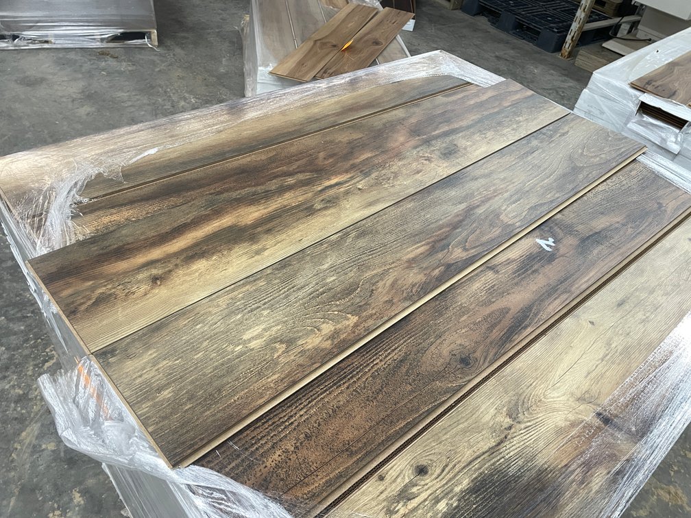 1,325.25 Sq. Ft. Mohawk Splashguards Inspirations Shadowed Pine Click Planks