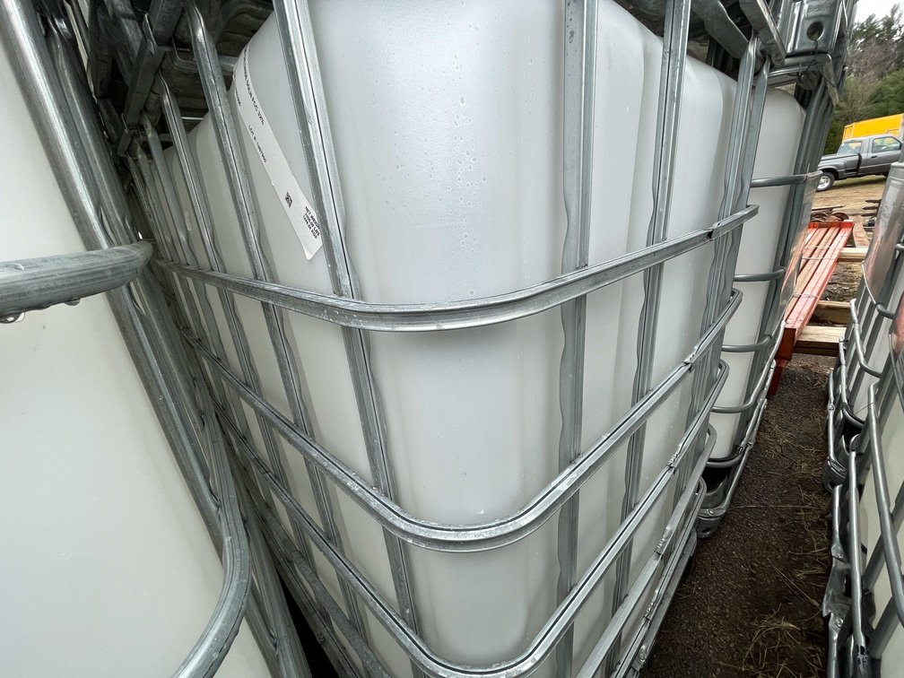 (2) IBC Totes